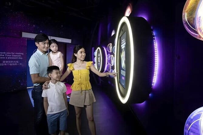 Singapore Flyer Tickets with Time Capsule - The Itinerary Breakdown