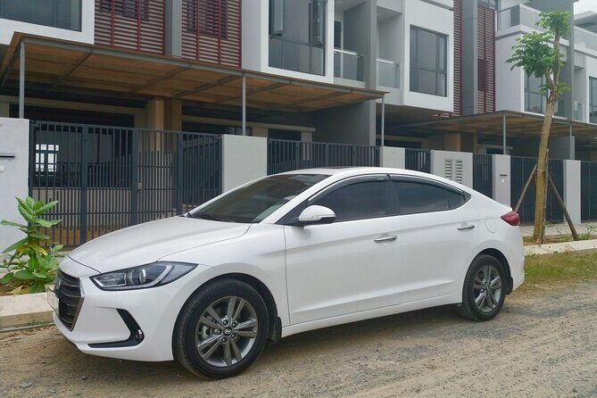 (TOP) Private car: Da Nang/Da Nang Airport (DAD) from/to Hoi An - The Ride: Comfort and Reliability
