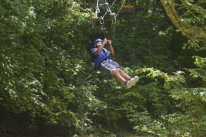 Tour to 7Waterfalls in Damajagua with Zip Line and Lunch Included - Is It Worth the Price?