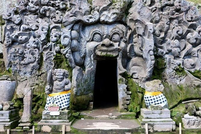 Ubud: Holy Water Temple, Volcano View, Rice Terrace, MonkeyForest - Who Will Love This Tour?