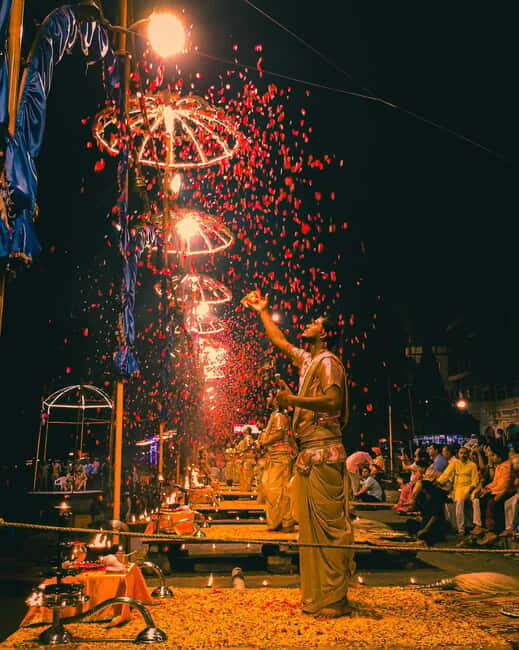 Varanasi: Night Boat Ride, Aarti Ceremony and Dinner - What to Expect on the Day