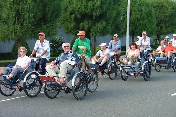 Water Puppet Show Plus Sightseeing By Cyclo and Saigon Dinner Cruise - Transportation and Group Size