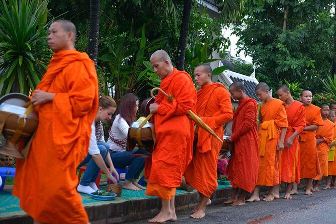 6-Day Private Laos Tour to Vientiane, Pak Ou Cave, Luang Prabang - The Value of the Tour