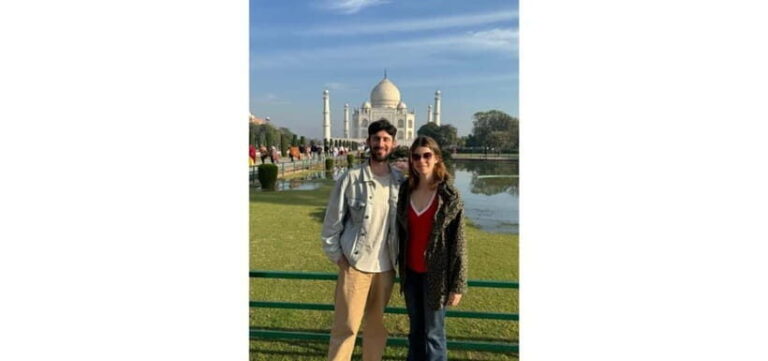 Agra:Taj Mahal Skip-The-Line Guided Tour with Breakfast - An In-Depth Look at the Tour Experience