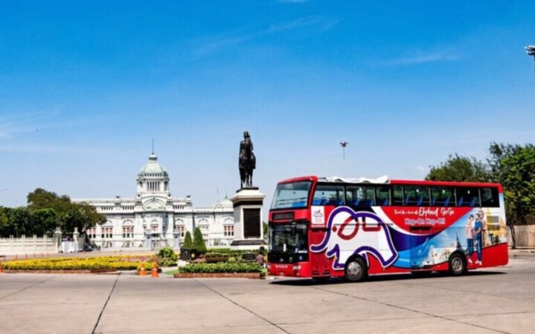Bangkok: Chinatown Night Walking Tour and Hop On Hop Off Bus - What Makes This Tour Stand Out?