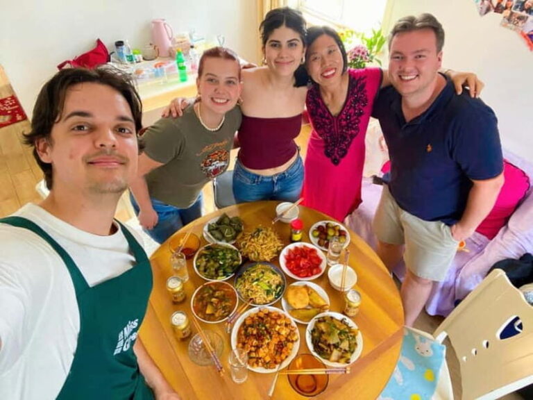 Beijing: Vegan Home Cooking & Local Market Tour with Sanxia - Analyzing the Value