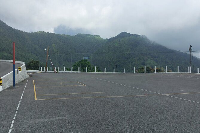 Blue Mountain Sight-Seeing & Nature Trail Hike with Private Guide - Frequently Asked Questions
