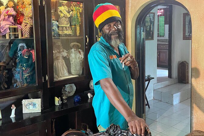 Bob Marley's Nine Mile Mausoleum Tour (Complimentary Rum Punch) - The Itinerary: What Youll See and Do