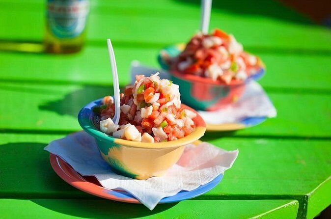 Conch Salad Cooking Lesson and Tasting in Nassau - The Experience Environment