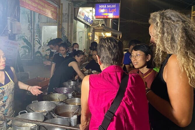 E biking Night Street Food Tour with Local Guide - What Makes This Tour Stand Out