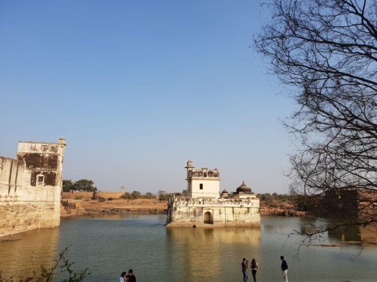 Explore Chittorgarh Fort With Udaipur Drop from Pushkar - The Magnificence of Chittorgarh Fort