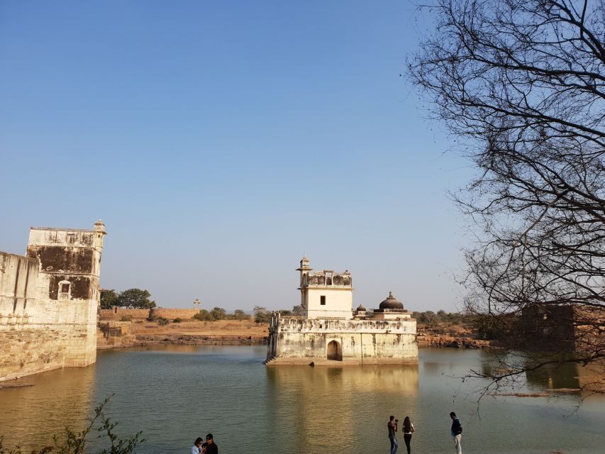 Explore Chittorgarh Fort With Udaipur Drop from Pushkar - The Magnificence of Chittorgarh Fort
