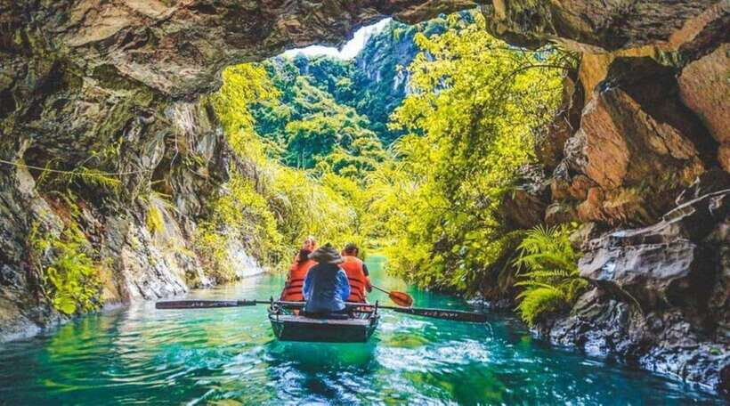 From Hanoi: Ninh Binh, Hoa Lu, Trang An and Mua Cave Trip - Discovering the Secrets of Ninh Binh in One Day