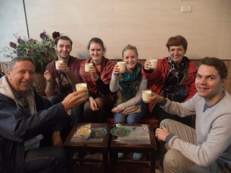 Hanoi: Old Quarter Street Food Walking Tour with 10 Tastings - The Itinerary Breakdown: What to Expect