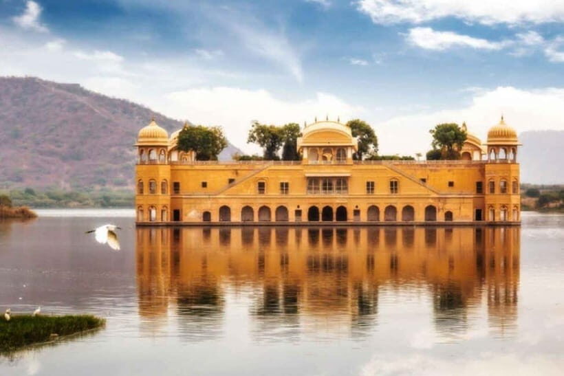 Jaipur Pink City Heritage Tour: Book By Car with Guide - Authentic Experiences and Authenticity