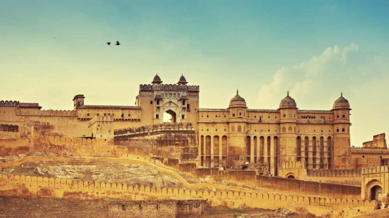 Jaipur Sightseeing by Tuk-Tuk: Temples, Palaces & Markets - Why This Tour Offers Great Value