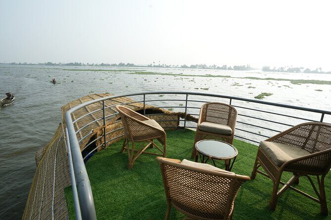 Kalappura Houseboats Combination Backwater Tour - Transportation & Group Size