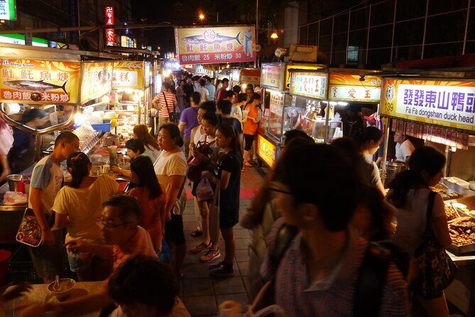 Local Favorites: Taiwan Night Market Food Tour in 2 hours - Who Should Consider This Tour?