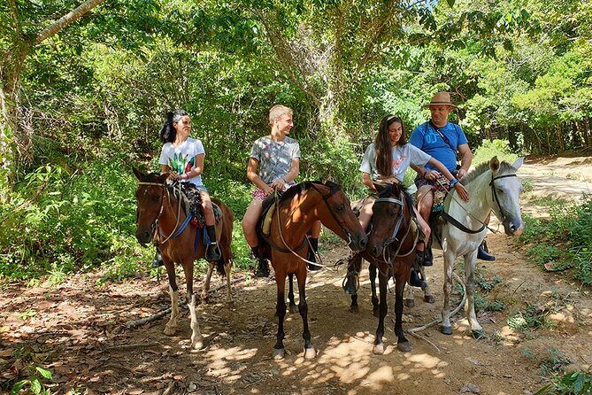 María and Miguel stop - Half day tour to El Limón waterfall with lunch included - Reviews and Real Traveler Insights