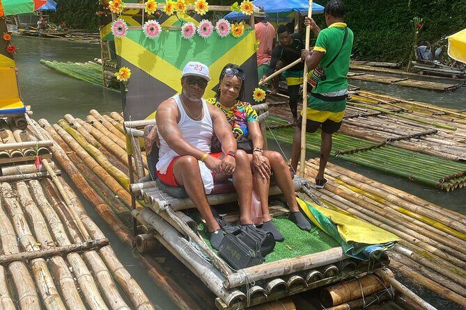 Montego Bay Highlights Tour with Shopping & Bamboo River Rafting - Transportation and Comfort