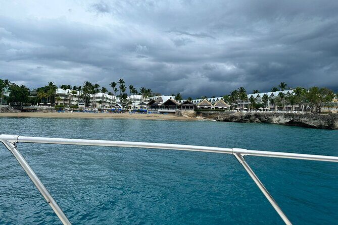Private Cruise on a Hatteras 52 - What Travelers Say