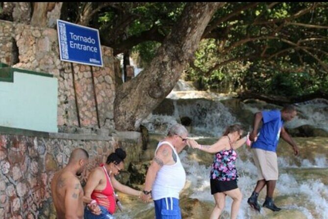Private Dunn's River Falls and Tubing Tour From Ocho Rios - Why This Tour Offers Good Value