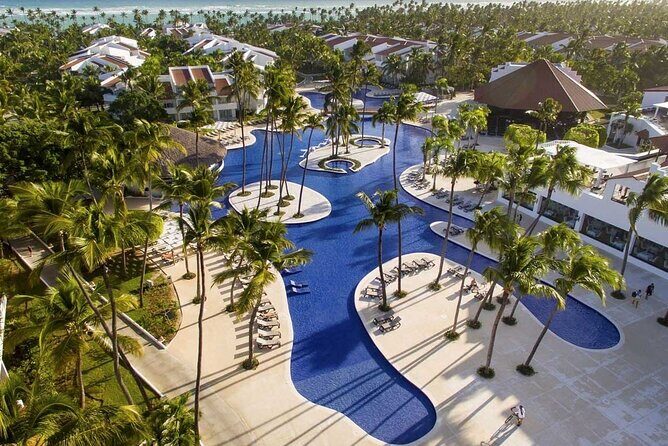 Private Transfer Punta Cana Airport to/from Occidental Punta Cana - An Honest Look at the Experience