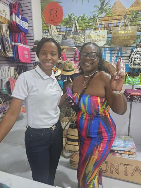 Punta Cana: Souvenir Shopping Tour with Traditional Tastings - What to Expect During the Tour