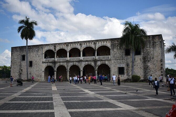 SANTO DOMINGO/ City tour - the best Adventures & traditional - Day 2: Unraveling the Colonial Treasures