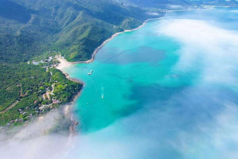 Shenzhen: Dapeng Peninsula Day Tour with Hotel Pickup - How the Tour Works