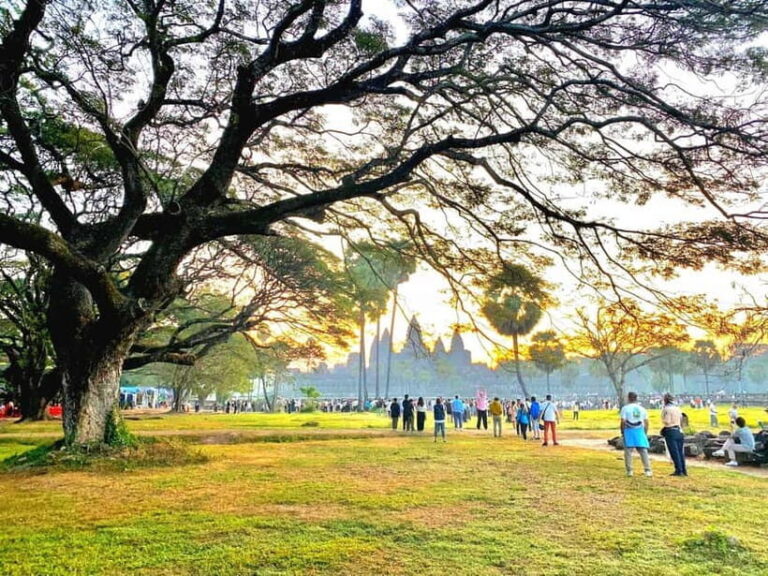 Siem Reap: Angkor Wat Sunrise Tour With Small Group - The Practicalities