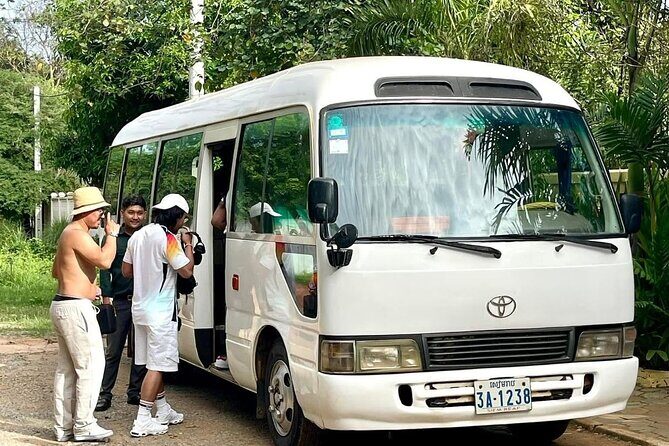 Siem Reap to Laos Border, Don Det, 4000 island, Pakse ,Vientiane - Who This Service Suits Best