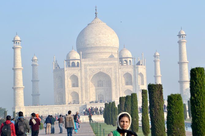 Taj Mahal Sunrise and Agra overnight Tour from Kochi with Flights - Transportation and Comfort: What’s the Experience Like?