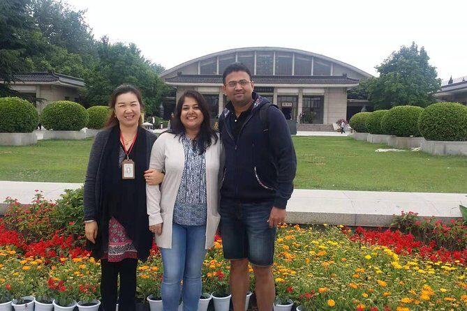 Terracotta Army Guide Day Tour with City Wall and Muslim Quarter - A Carefully Curated Itinerary