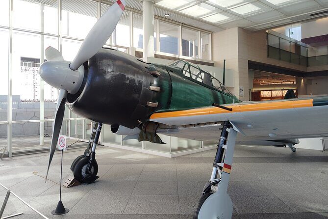 Tokyo: Yasukuni Shrine and Yushukan Museum Guided Tour - The Experience in Detail