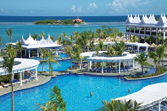 Transfer from/to Airport, Riu Reggae, Riu Montego Bay, Riu Palace - The Booking and Confirmation Process