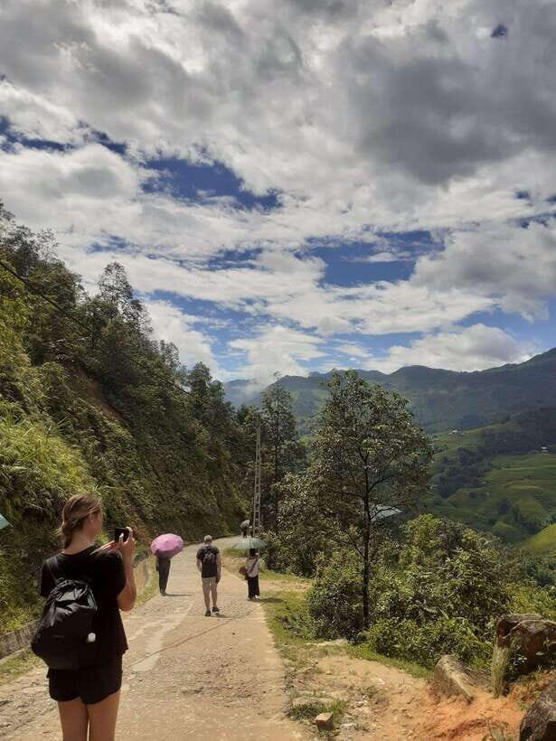 Trekking Sapa 1 Day With Local Guide, Terraced Rice Fields - The Detailed Itinerary
