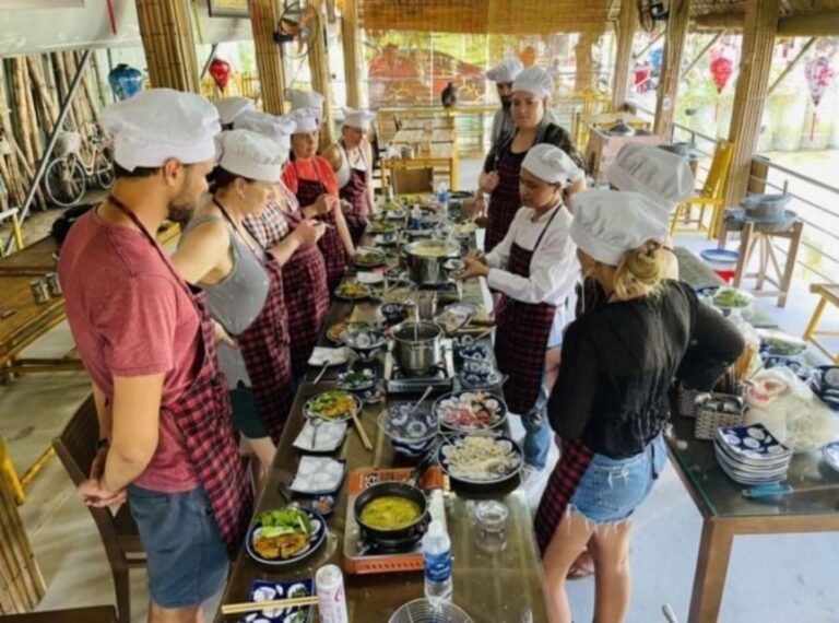 Vegetarian Cooking Class W Optional Basket Boat from Hoi An - What To Expect: The Day Unfolds