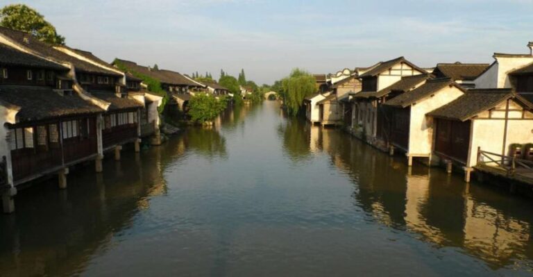 Wuzhen Private Full-Day Tour from Shanghai - Discovering Wuzhen: A Journey into a Water Town