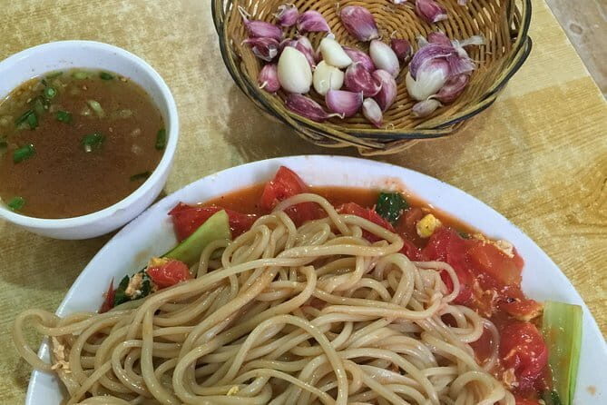 Xi'an Vegetarian Food Tour - The Walk Along the City Wall